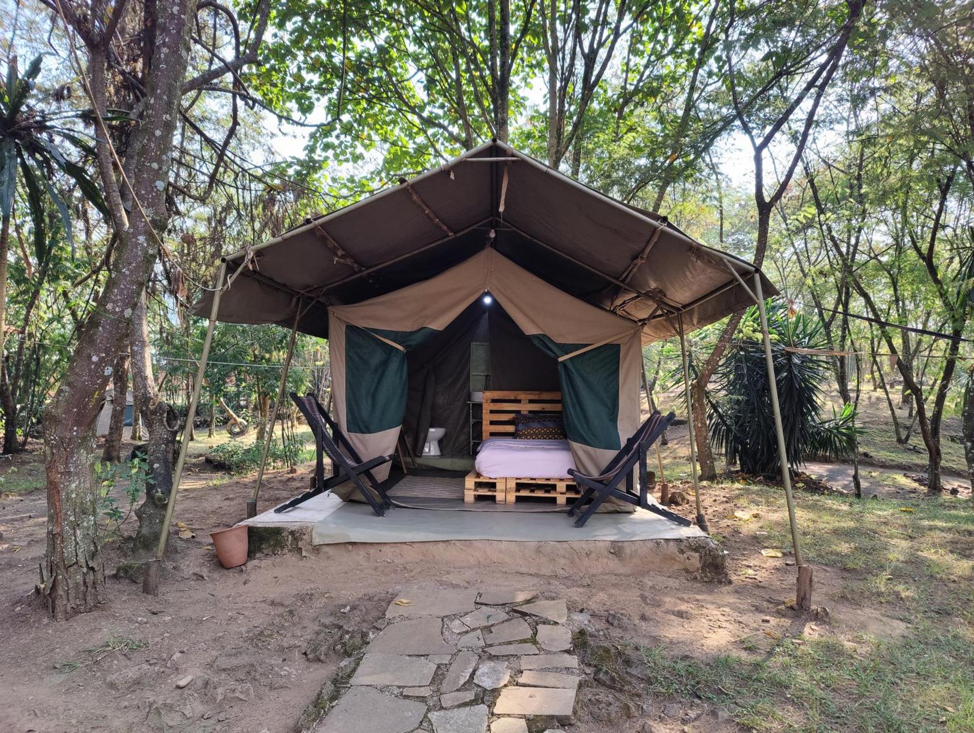Red Rocks Rwanda - Campsite & Guesthouse Nyakinama المظهر الخارجي الصورة
